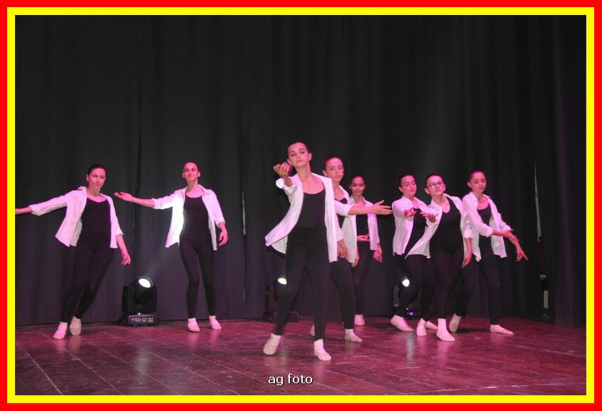 180526 danza 119_tn.jpg